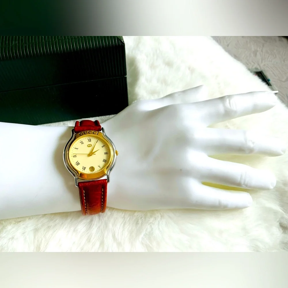Authentic GUCCI DRESS watch🔥 - Picture 4 of 11